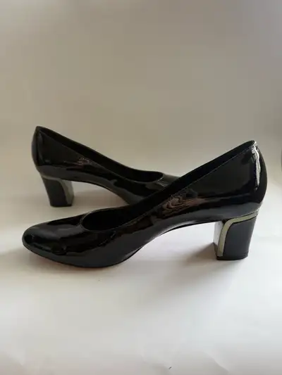 VANELi Classic Black Patent Low Block Heel Pumps in size 12, View more