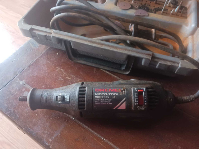 Dremel moto tool model 395 in Power Tools in Ottawa