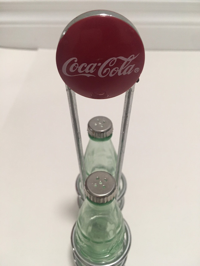 2 Mini Glass Coca-Cola Coke Classic Bottles Teal Empty Clear dans Articles multiples  à Ville de Toronto - Image 2