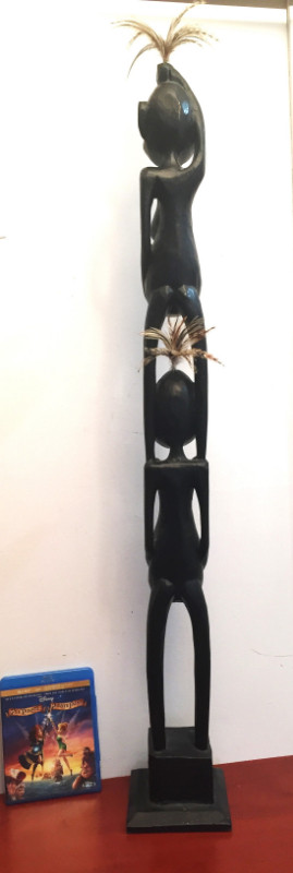 Large Antique Handmade African Wooden Figurine Statue 43 inch. dans Art et objets de collection  à Ville de Montréal - Image 2