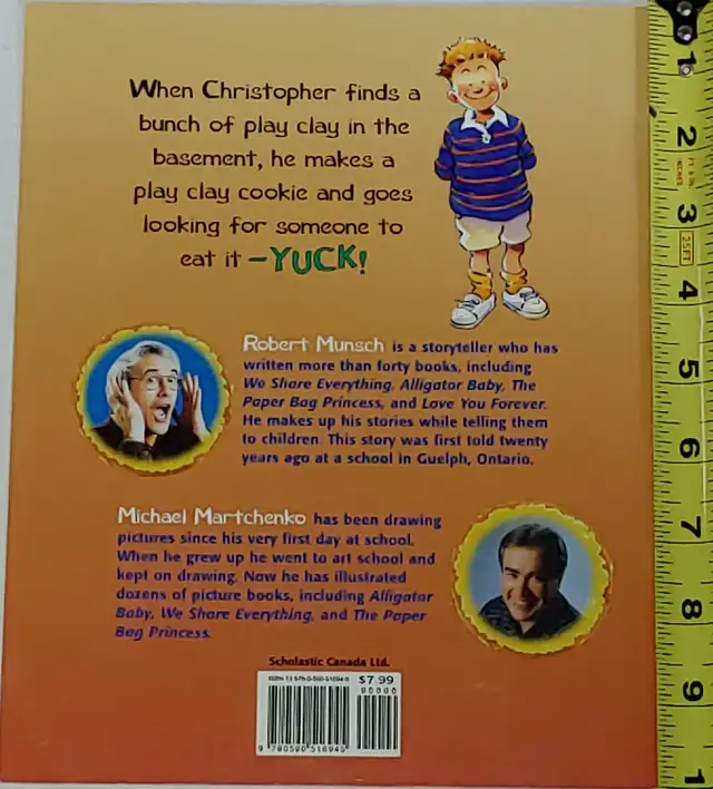 Large MMM, Cookies! Robert Munsch Book in Children & Young Adult in London - Image 3