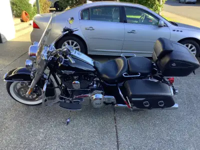 2012 Harley Davidson, great for two up touring or strip down quick detachable bags for great sport r...