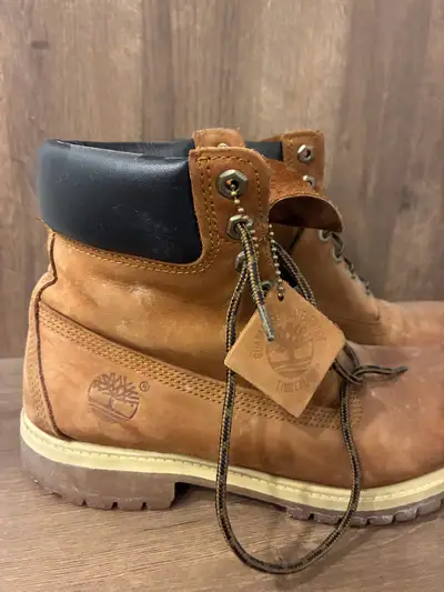 Men’s 8 Timberland Premium Boots, View more