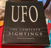 LARGE HARDBACK BOOK”UFO. COMPLETE SITINGS” /FLYING SAUCERS /E.Ts