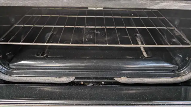 30" Full Size GE Gas Top Stove Burner Stainless Steel in Stoves, Ovens & Ranges in City of Toronto - Image 5