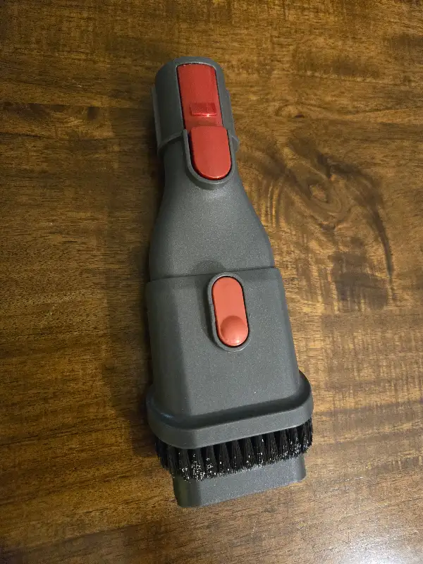 Dyson Cordless Vacuum Cleaner in Vacuums in City of Toronto - Image 4