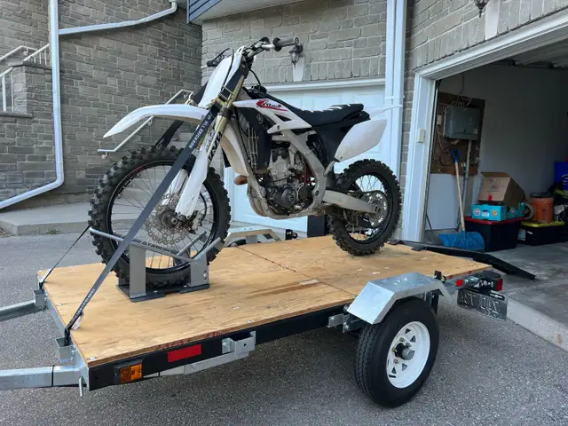 2011 Yamaha YZ250F in Dirt Bikes & Motocross in Kitchener / Waterloo - Image 6