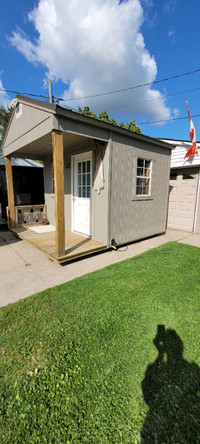 She shed / Man cave