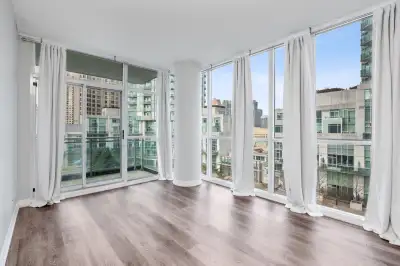 2 Bedroom Corner Unit Near Sq 1 For Rent!!