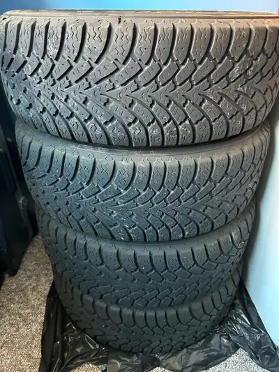 Goodyear Nordic winter tires on steel rims. Size is 225/55R17. Approx 6/32” tread depth. Set of 4. $...
