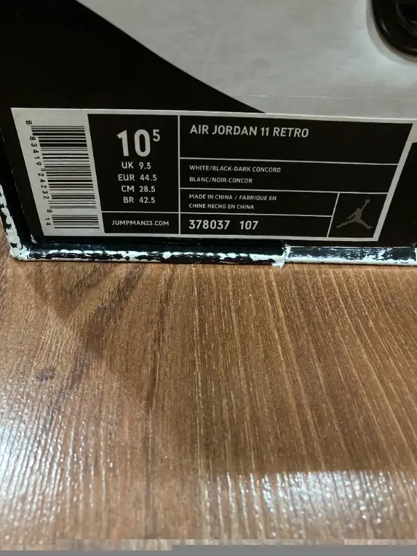 jordan concord 11 2012 release mens sz 10.5 in Men's Shoes in Oakville / Halton Region - Image 10