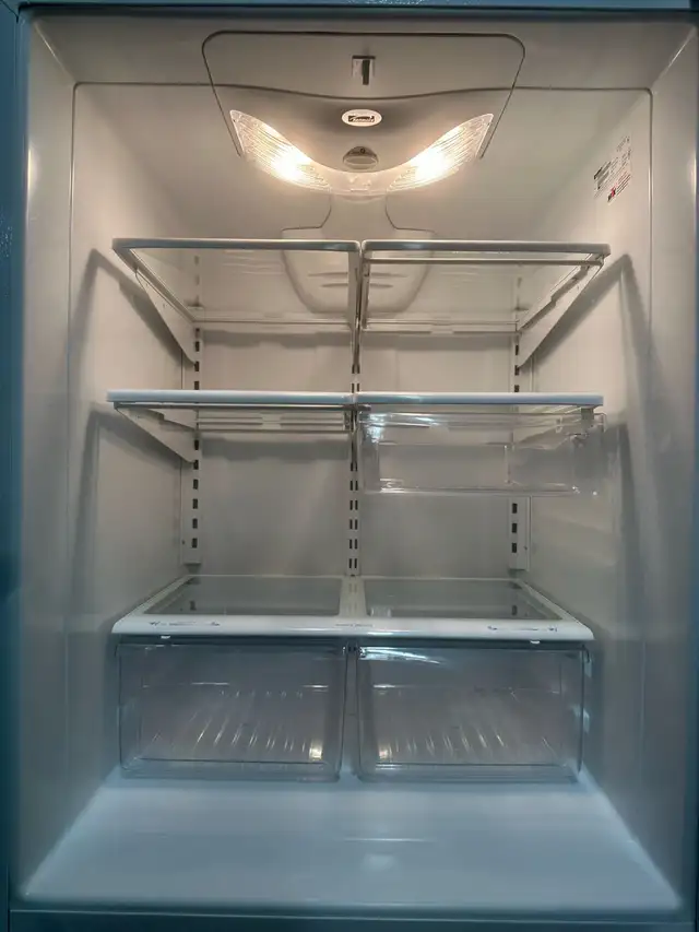 - Refrigerator “KENMORE” H66/W30/D31 in Refrigerators in Barrie - Image 4