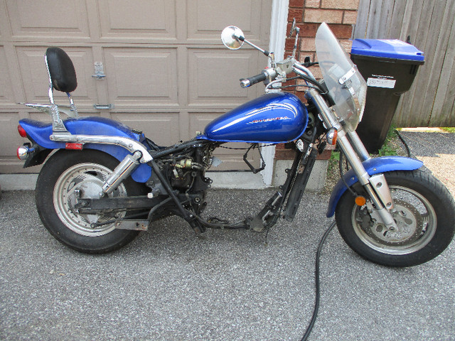 Parting out 2001 Suzuki Marauder VZ800 blue in Other in Barrie