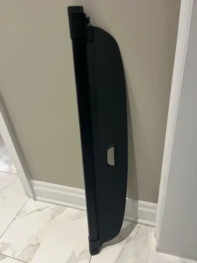 Trunk shield/ cover for mercedes GLC 300