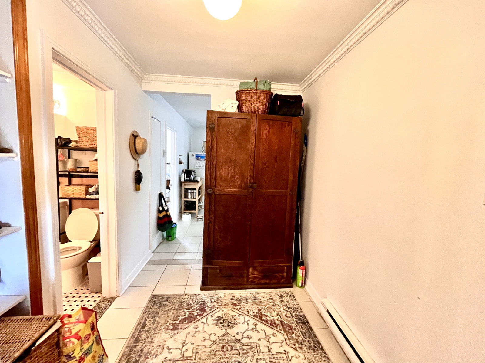 Grand 4 1/2 Villeray locataires de choix libre Nov 26 mois gratu — photo 1