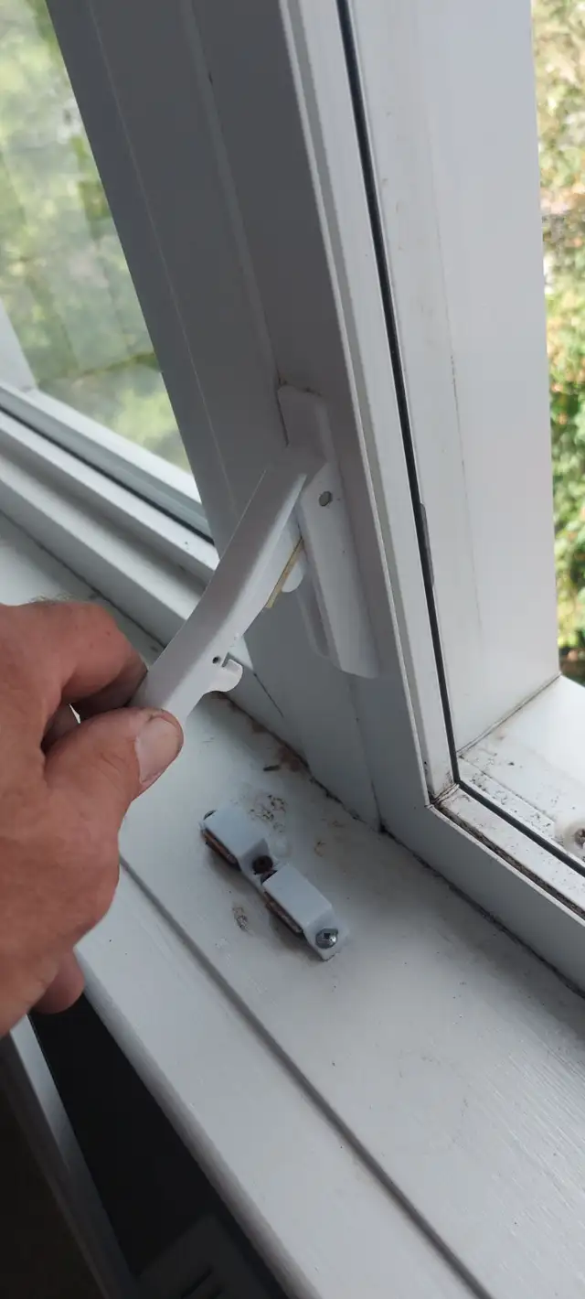 SEALED UNIT  (thermo pane) replacement in Windows & Doors in Ottawa - Image 6