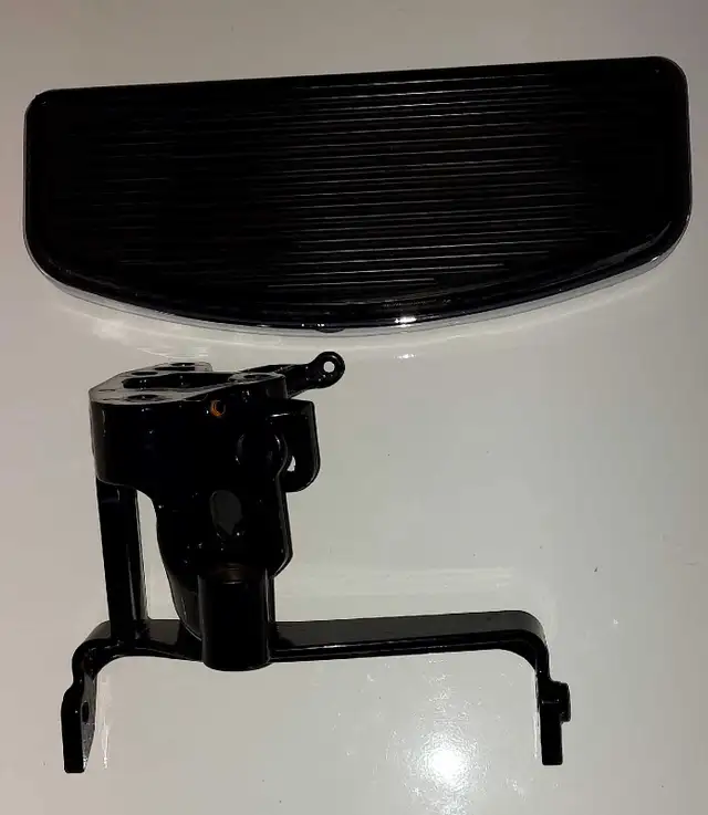 Pièces   harley davidson in Motorcycle Parts & Accessories in Laurentides - Image 11
