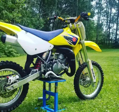 Have a 2008 RM Suzuki 85 dirtbike in very good condition no issues top and rebuilt five hours ago 26...