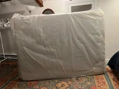 Matelas NEUF pour GRAND LIT (Queen)  Salerno de Springwall neuf, View more