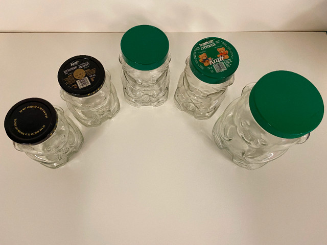 Five Vintage Kraft Bear Glass Jars (1980s) in Arts & Collectibles in Hamilton - Image 2