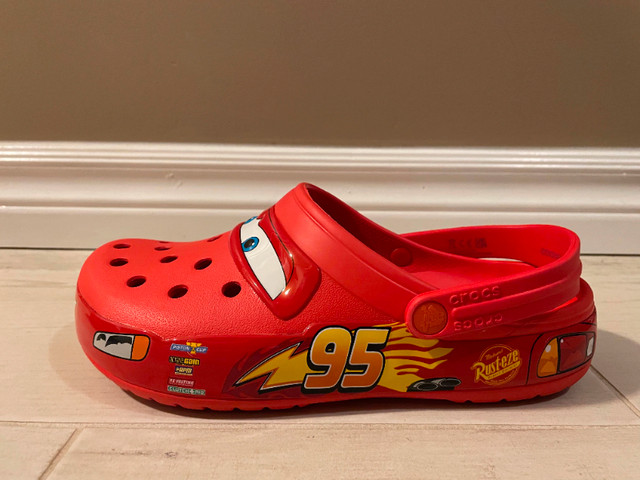 New Lightning McQueen Crocs For Sale! in Women's - Shoes in Guelph - Image 4