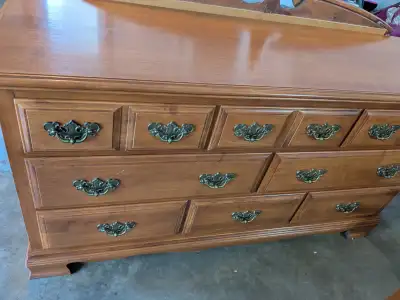 Beautiful large dresser. Great shape, we don't need it so it must go. Pet friendly home.