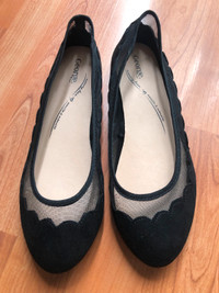 George Faux Suede Flats, Size 8 BRAND NEW!
