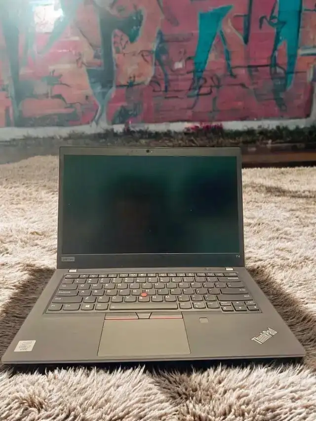 Ryzen 5, 16G, Lenovo Thinkpad T14s G2 14" in Laptops in Markham / York Region - Image 2