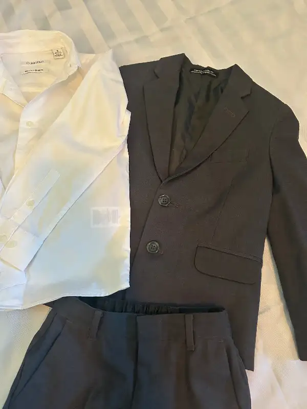 Formal wear for boys in Kids & Youth in Calgary - Image 3