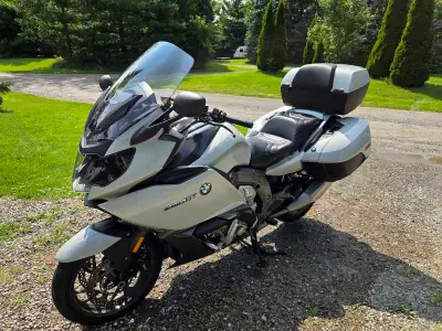 Impeccable condition All service current No recalls Cruise control Heated seat and grips 4 riding mo...