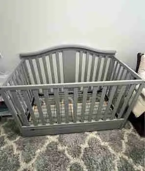 Graco Crib 4-in-1, View more