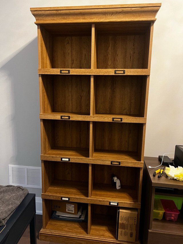 Bookshelf in Bookcases & Shelving Units in Markham / York Region