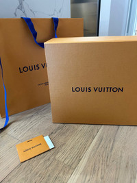 Louis Vuitton Alma BB box and packaging 