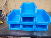Small stackable bins, 7