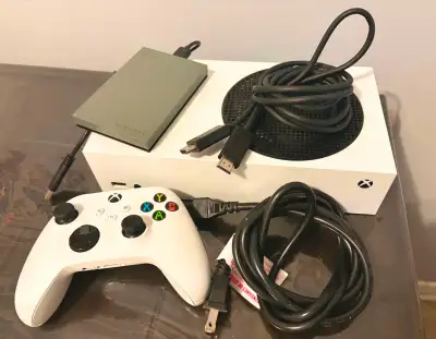 Xbox series s avec hdd seagate 2 to, View more