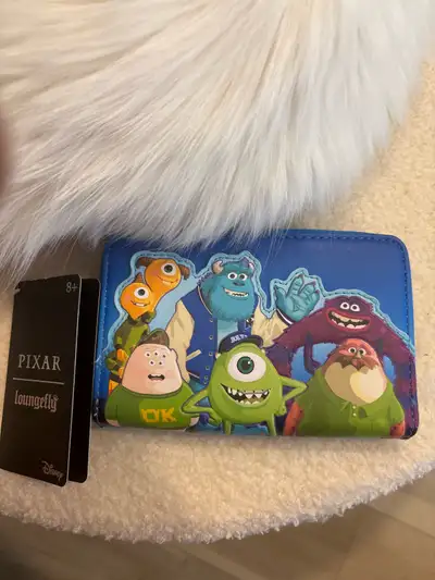 Loungefly Pixar x Disney portefueille , View more