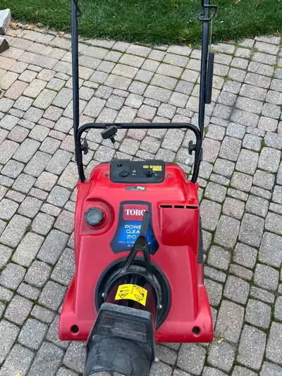 toro power clear 210R snow blower , View more