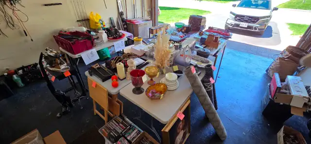 Garage Sale in Events in Ottawa - Image 8