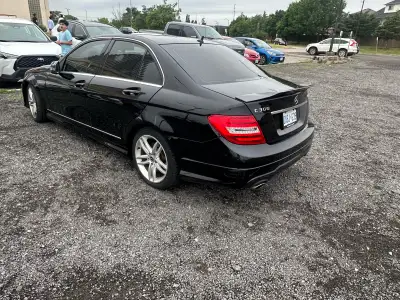 Mileage: Only 150,054 km Drivetrain: AWD (4MATIC) Transmission: Automatic Engine: V6 Exterior: Black...