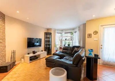 House for Rent - Laval