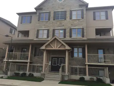 One Bedroom Condo - Ira-needles Kitchener