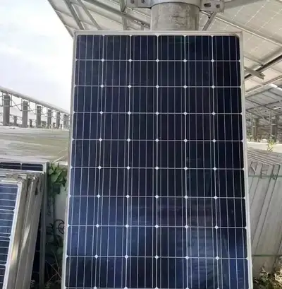 Model: 305W Canadian Solar CS6X-305P Message me with the quantity you need and date/time for pick up...