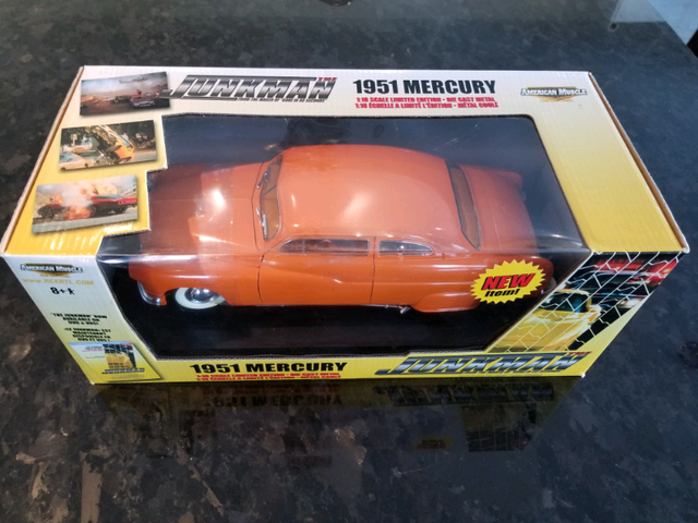 1:18 Diecast ERTL 1951 Mercury The Junkman Movie Car Orange | Arts
