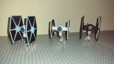 $15 for 3 TIE variants TIE Fighter, FO TIE, SW Rebels TIE $15 for 3 Resistance X-Wings Poe's X-Wing,...