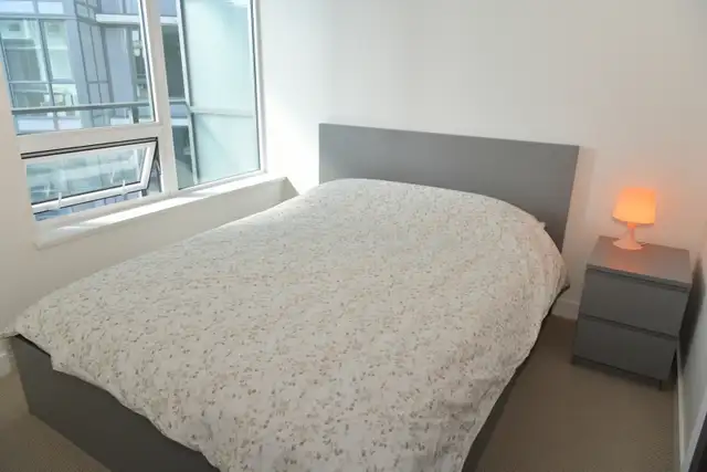 (RENTED THANK YOU!) Amazing Downtown Waterview Furnished Condo in Long Term Rentals in Vancouver - Image 8