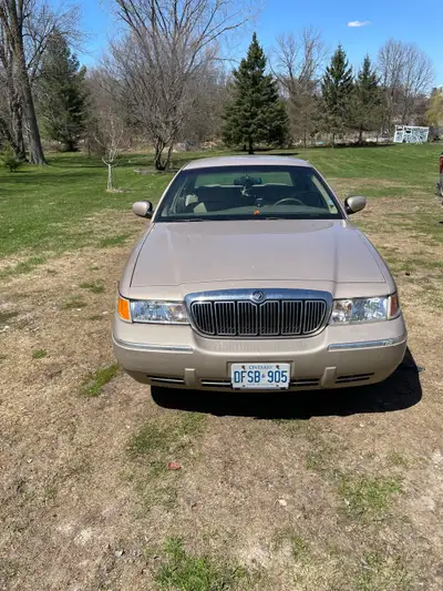 1998 Mercury, Grand marquis LS Good used car. 4.6 L v8 RWD Pros runs and drives great very comfortab...