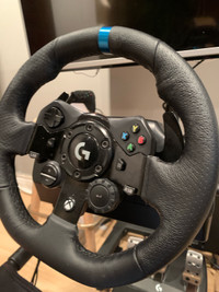 Logitech G923 Xbox Racing Wheel And Pedals