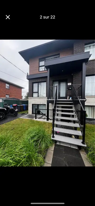 apparemment comme maison deux ètages _cour privée
