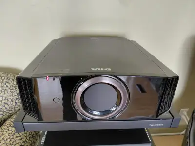 Projecteur haut de gamme JVC DLA-X3 FULL HD et 3D, View more
