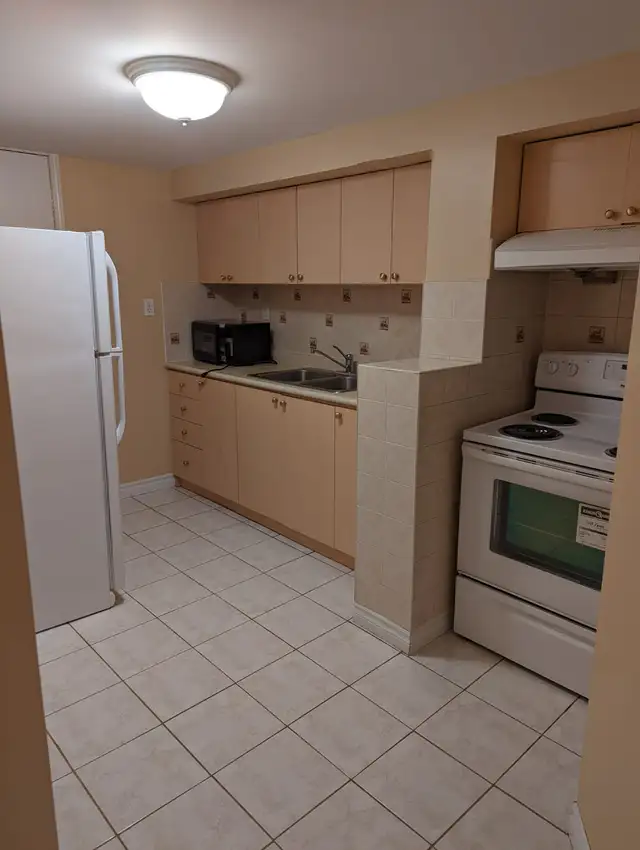 Legal basement in Pickering in Long Term Rentals in Oshawa / Durham Region - Image 3